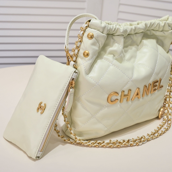 シャネルバッグ角部分ディテール